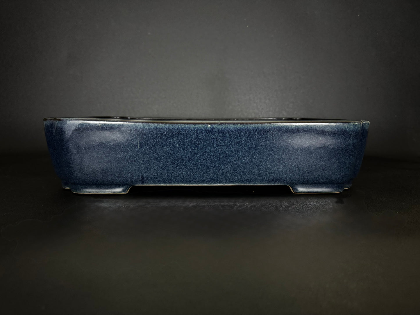 REIHO 礼峰 (Kataoka Katsushi 片岡勝志) “爪描き” – Tokoname 常滑市 – 50.8cm Rectangular 長方鉢 – Deep Blue Glazed 濃青釉