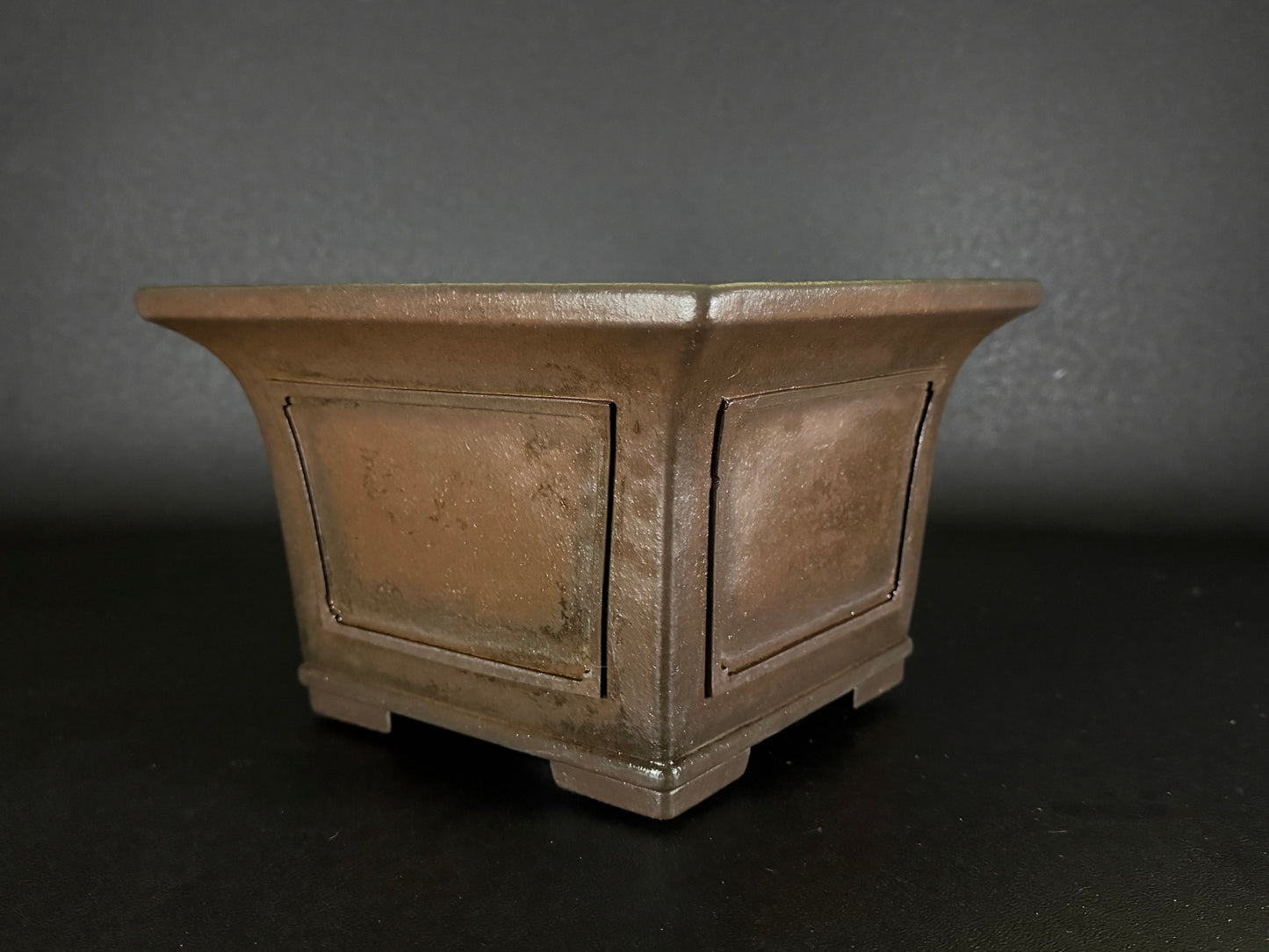 YAMAAKI (山秋窯) 3rd Generation Kataoka Toshio (片岡俊夫 作) - 小松泉 - 常滑 - 24.6cm Square 正方鉢 – Unglazed 無釉