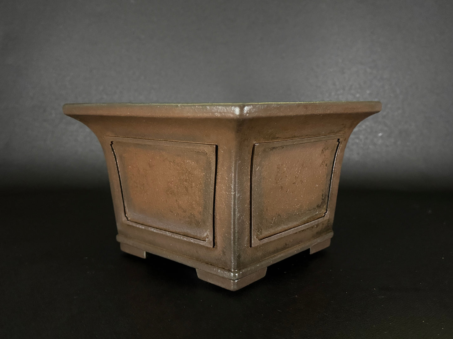 YAMAAKI (山秋窯) 3rd Generation Kataoka Toshio (片岡俊夫 作) - 小松泉 - 常滑 - 24.6cm Square 正方鉢 – Unglazed 無釉