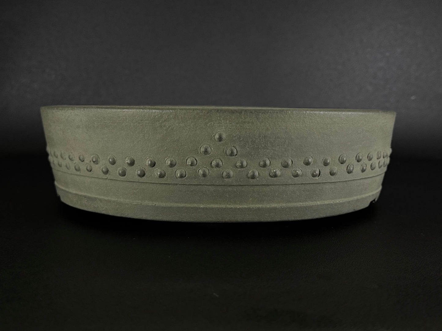 AIBA KOYO – Mr. AIBA Kouichirou（相場 恒一郎）– 常滑 - 32.5cm Round Drum 丸形・太鼓形 – Unglazed 無釉