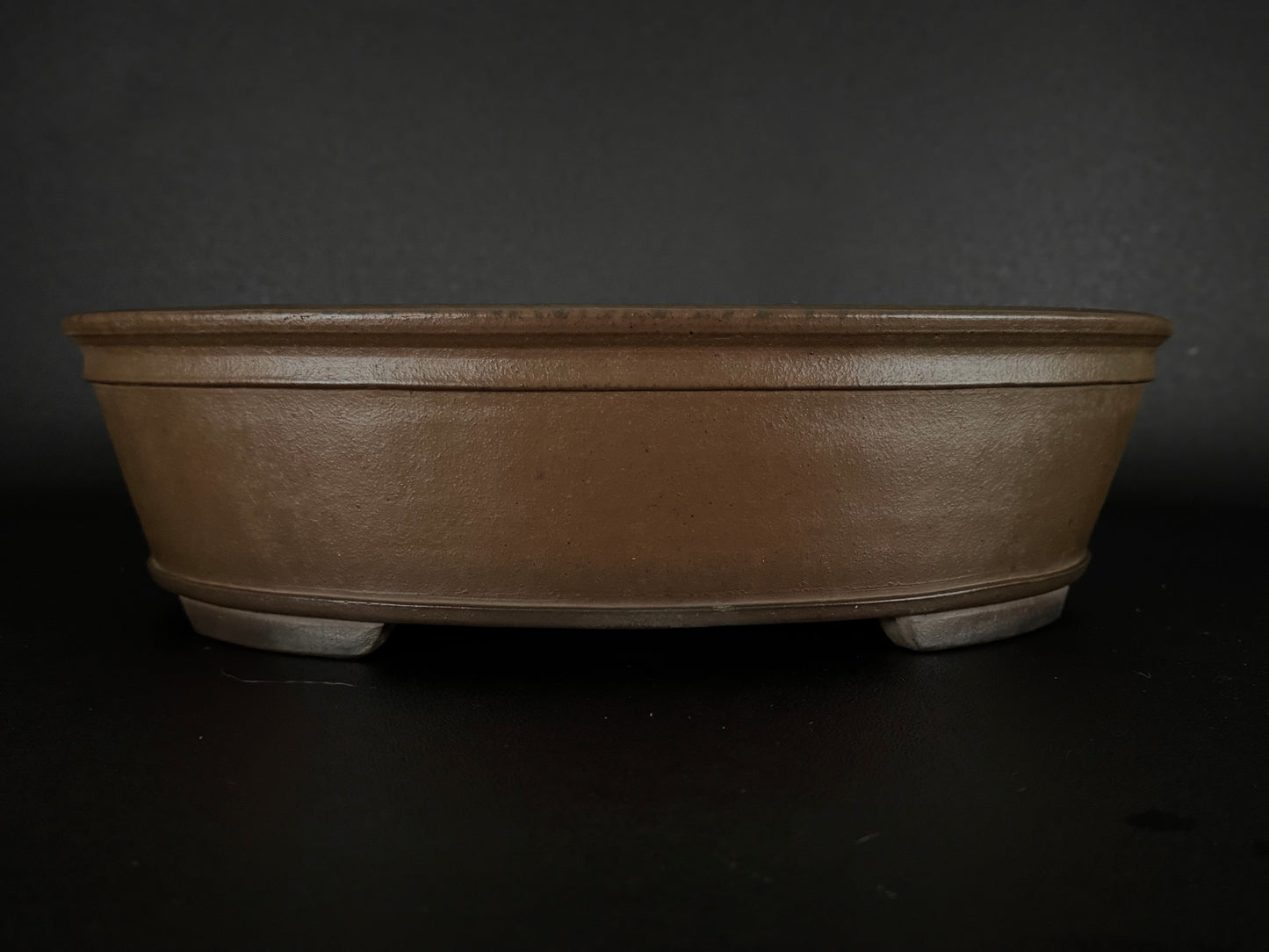 NAKANO GYOZAN 中野 行山 "Hand signed 爪描き" - 常滑 - 41.2cm Oval Unglazed (楕円形 無釉)