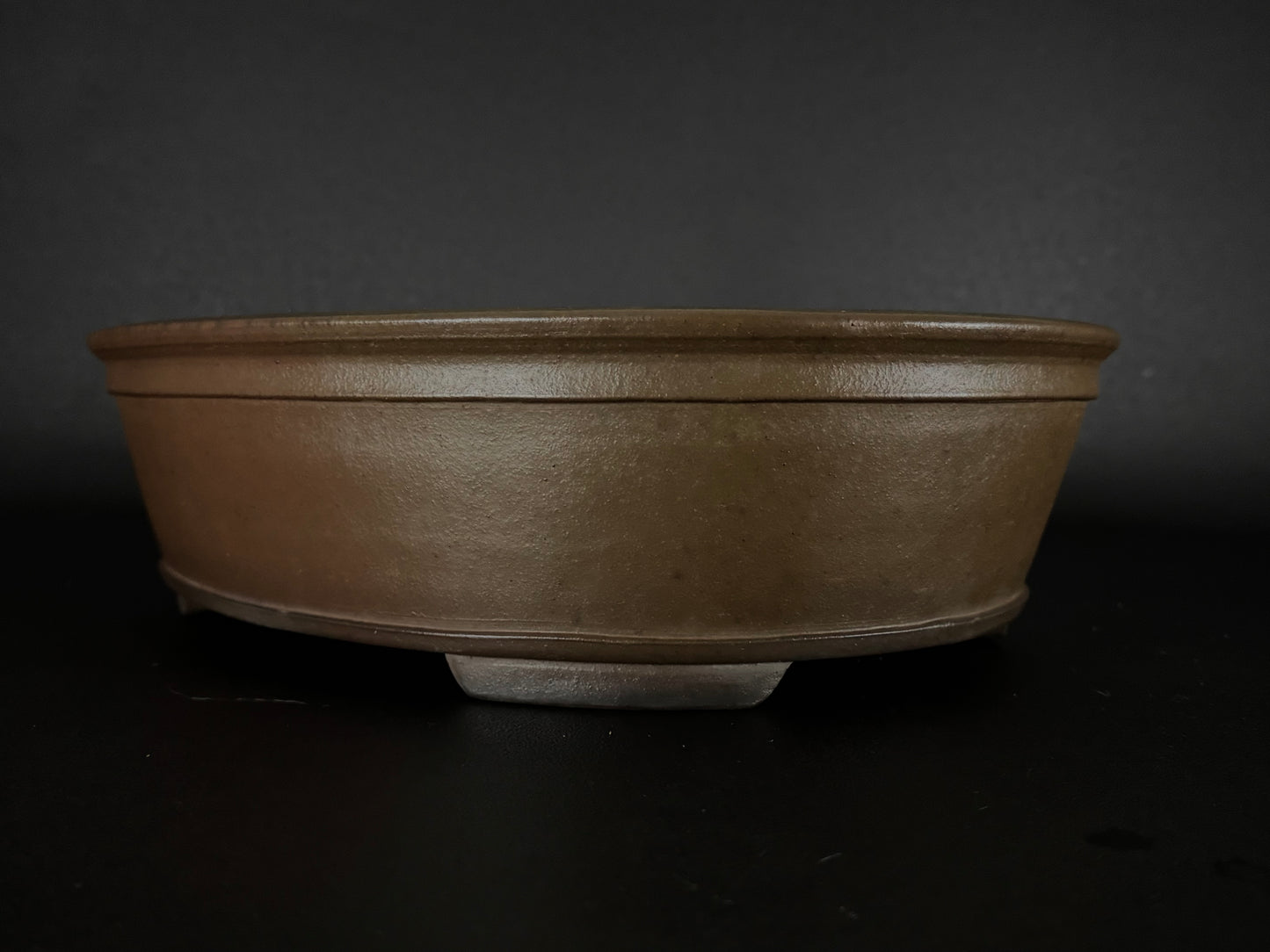 NAKANO GYOZAN 中野 行山 "Hand signed 爪描き" - 常滑 - 41.2cm Oval Unglazed (楕円形 無釉)