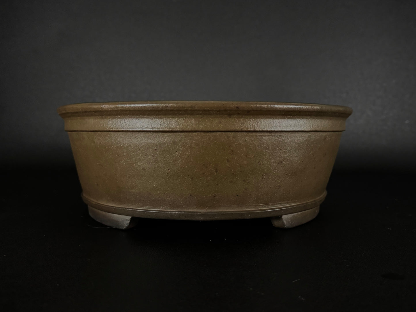 NAKANO GYOZAN 中野 行山 "Hand signed 爪描き" - 常滑 - 41.2cm Oval Unglazed (楕円形 無釉)