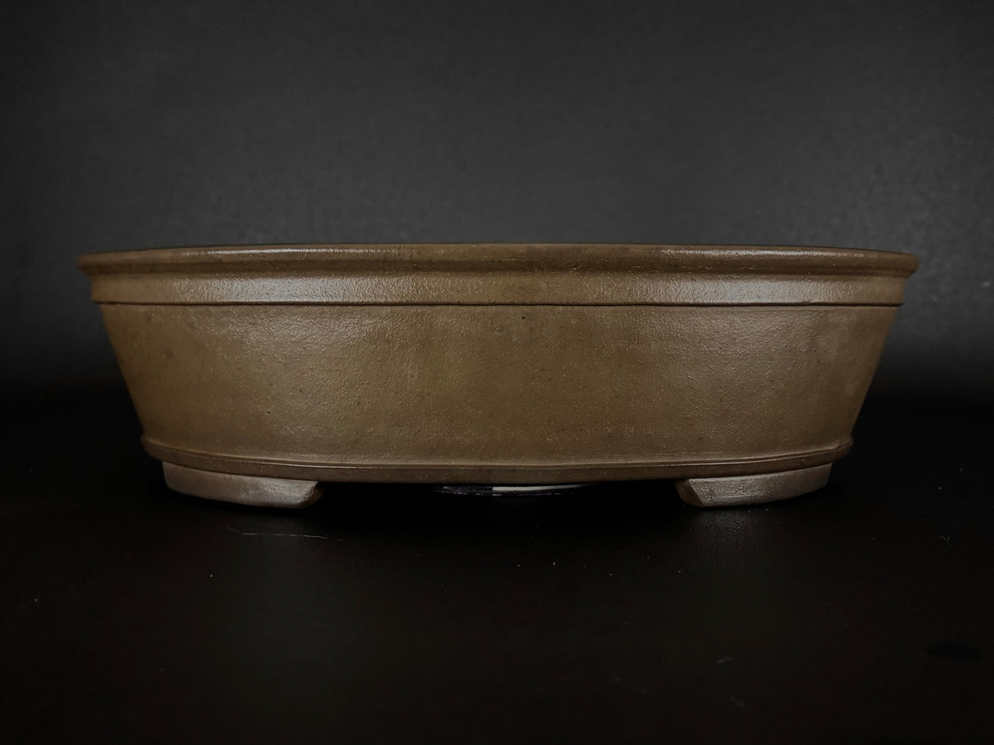 NAKANO GYOZAN 中野 行山 "Hand signed 爪描き" - 常滑 - 41.2cm Oval Unglazed (楕円形 無釉)