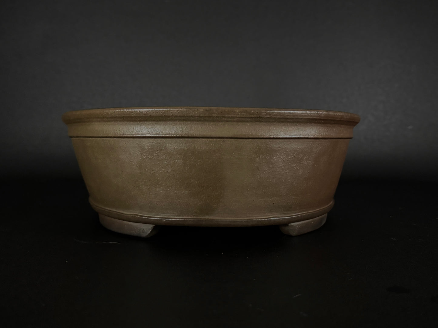 NAKANO GYOZAN 中野 行山 "Hand signed 爪描き" - 常滑 - 41.2cm Oval Unglazed (楕円形 無釉)