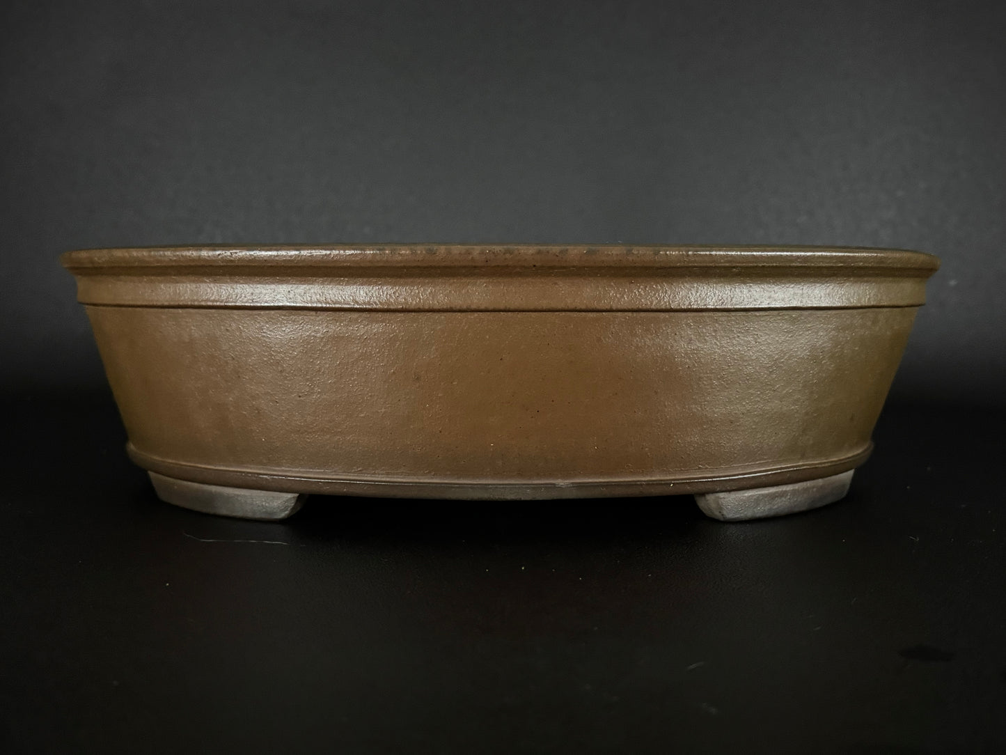 NAKANO GYOZAN 中野 行山 "Hand signed 爪描き" - 常滑 - 41.2cm Oval Unglazed (楕円形 無釉)