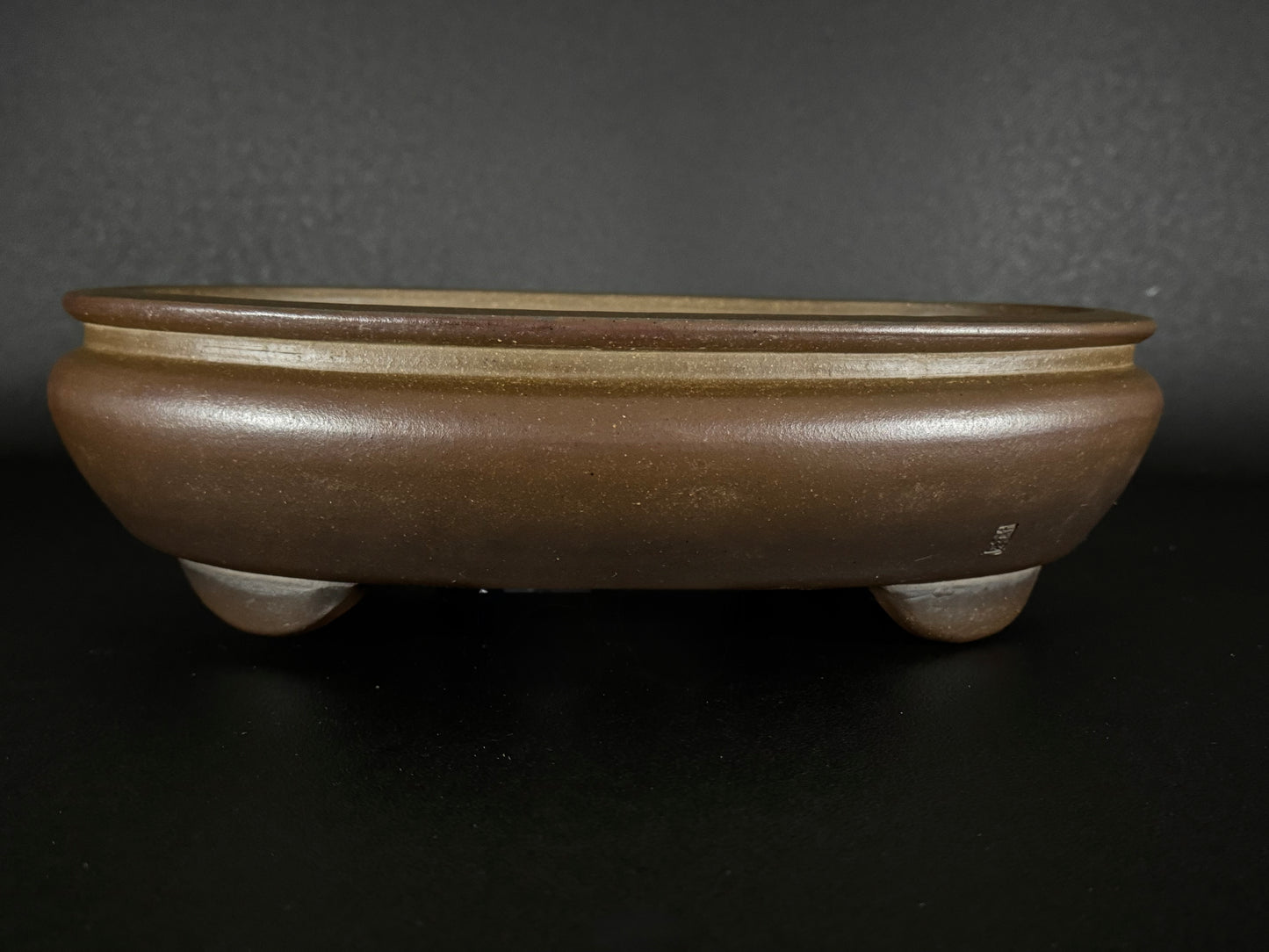 NAKANO GYOZAN 中野 行山 "Hand signed 爪描き" - 常滑 - 36.0cm Oval Bag-Form Unglazed 楕円袋形 無釉