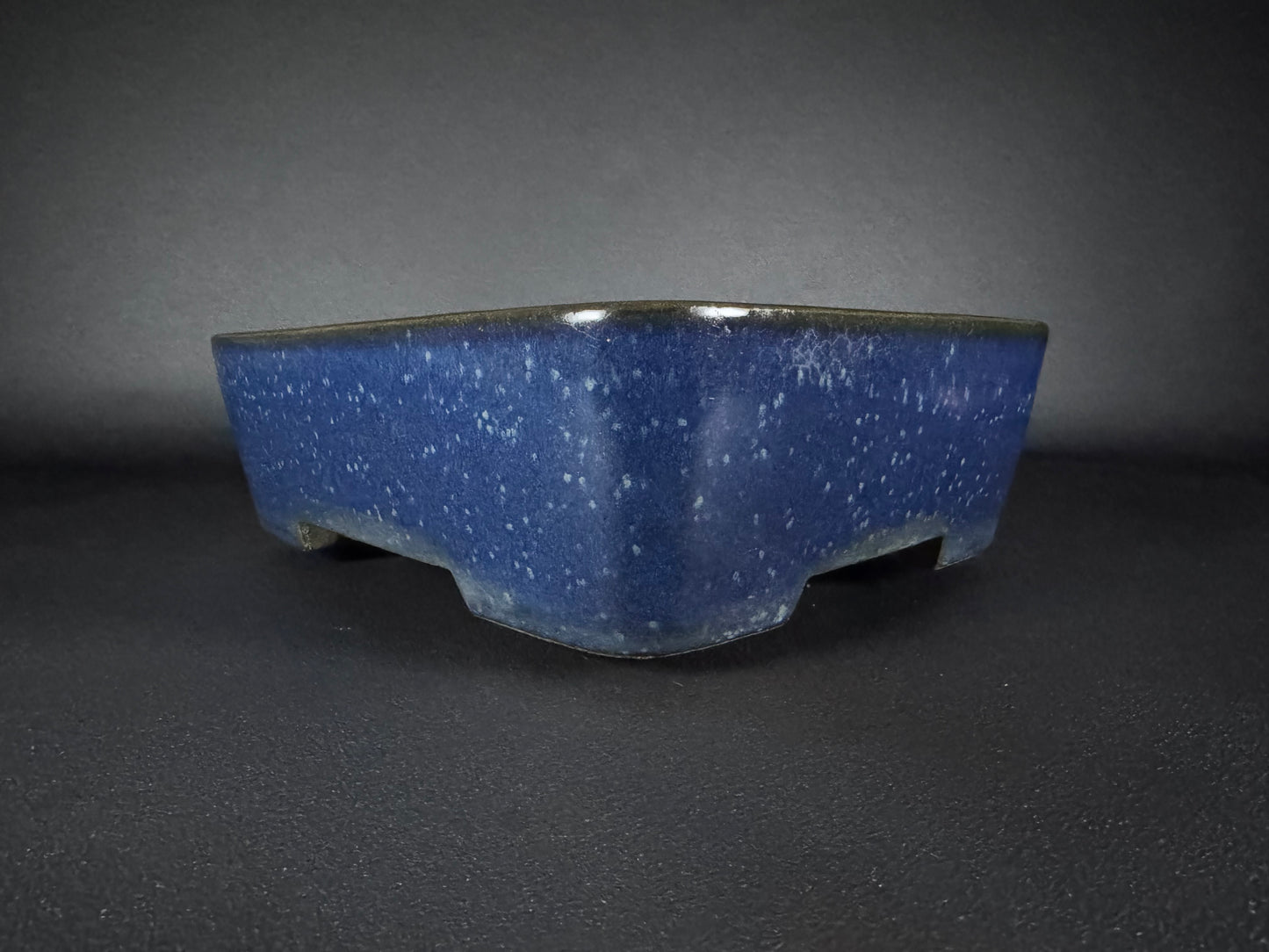 TERAHATA Mazan (Mayama Mazan) 寺畑真山 –  常滑 – 32.9cm Rectangular deep blue glaze (藍釉)