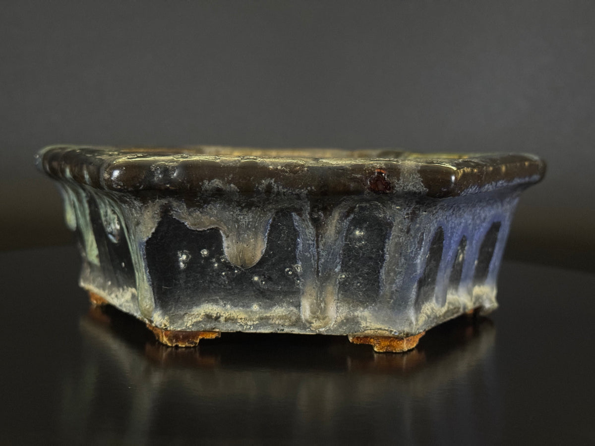 BUSHUAN FUKISHIGE 福田茂 – Tokoname 常滑市 – 19.3cm Hexagonal 六角鉢 – Glazed 施釉