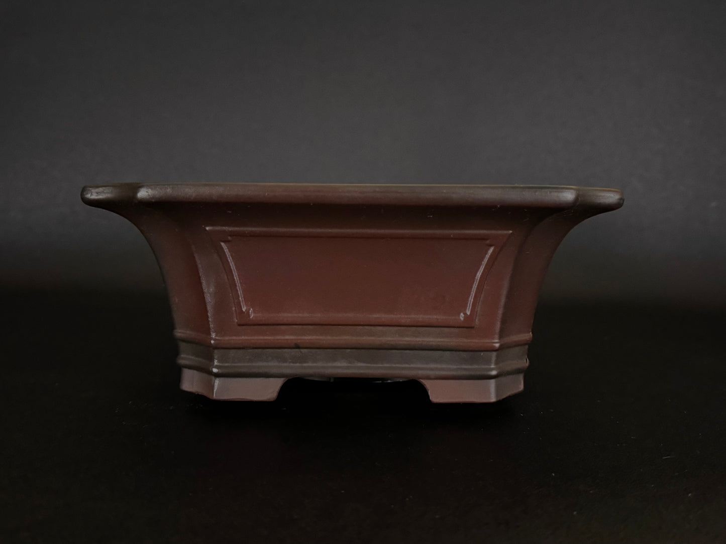 BIGEI 美芸 (Hirata Atsumi 平田あつみ) – Tokoname 常滑市 – 30.6cm Cut-Corner Rectangular 隅切長方形 – Unglazed 無釉