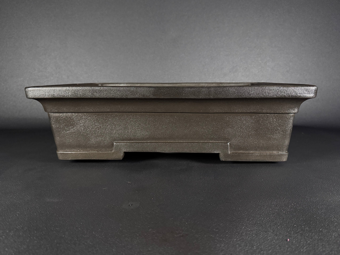 YAMAAKI (山秋窯) – 3rd Generation Kataoka Toshio (片岡俊夫 作) Production – 常滑 – 48.8cm Rectangular Unglazed (長方形 無釉)