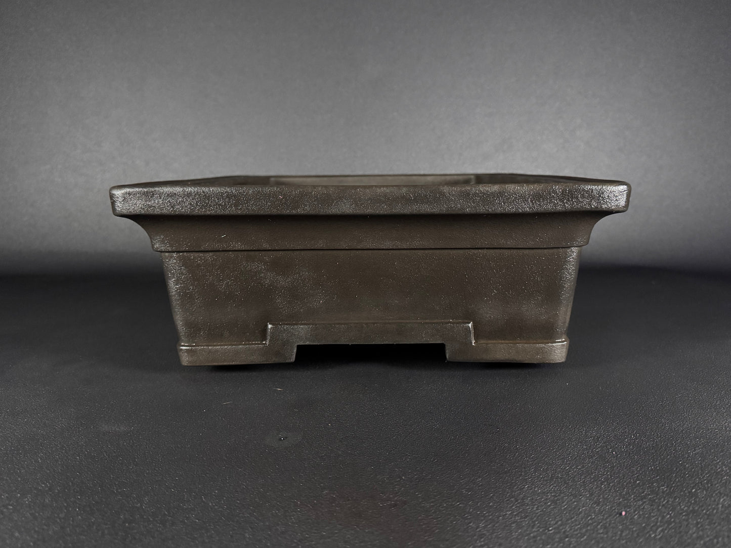 YAMAAKI (山秋窯) – 3rd Generation Kataoka Toshio (片岡俊夫 作) Production – 常滑 – 48.8cm Rectangular Unglazed (長方形 無釉)