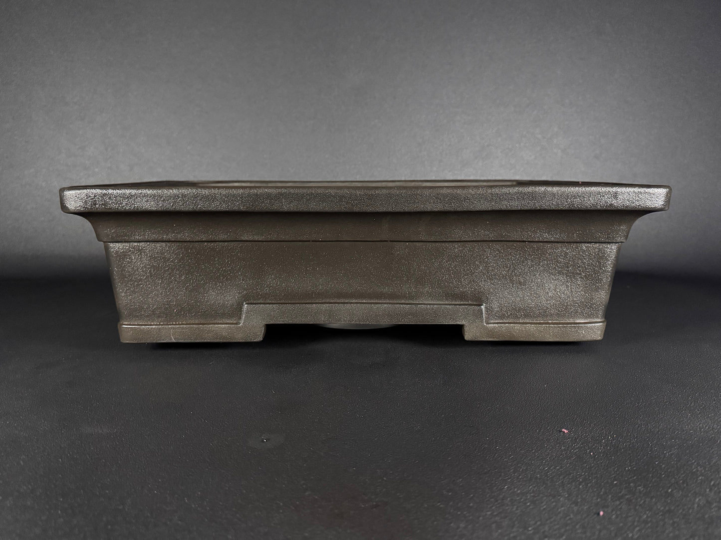 YAMAAKI (山秋窯) – 3rd Generation Kataoka Toshio (片岡俊夫 作) Production – 常滑 – 48.8cm Rectangular Unglazed (長方形 無釉)