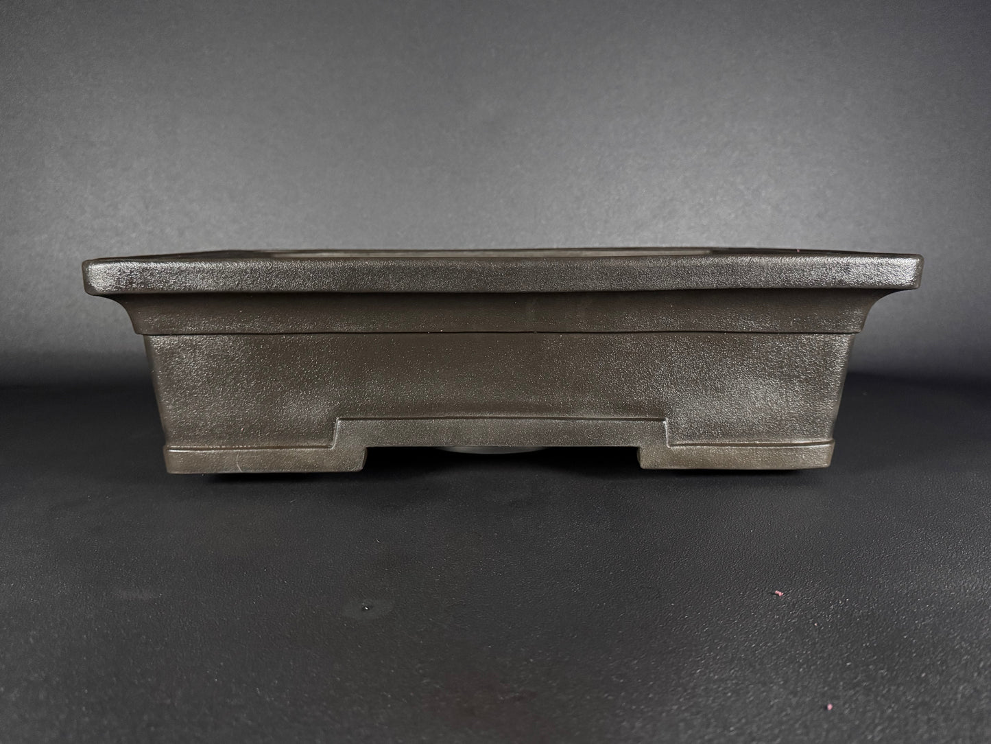 YAMAAKI (山秋窯) – 3rd Generation Kataoka Toshio (片岡俊夫 作) Production – 常滑 – 48.8cm Rectangular Unglazed (長方形 無釉)