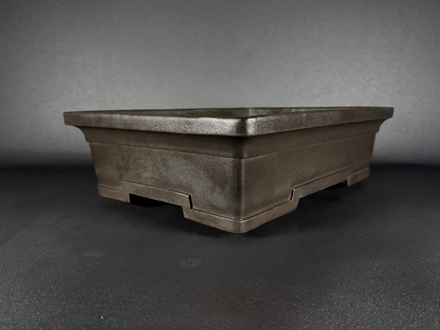 YAMAAKI (山秋窯) – 3rd Generation Kataoka Toshio (片岡俊夫 作) Production – 常滑 – 48.8cm Rectangular Unglazed (長方形 無釉)