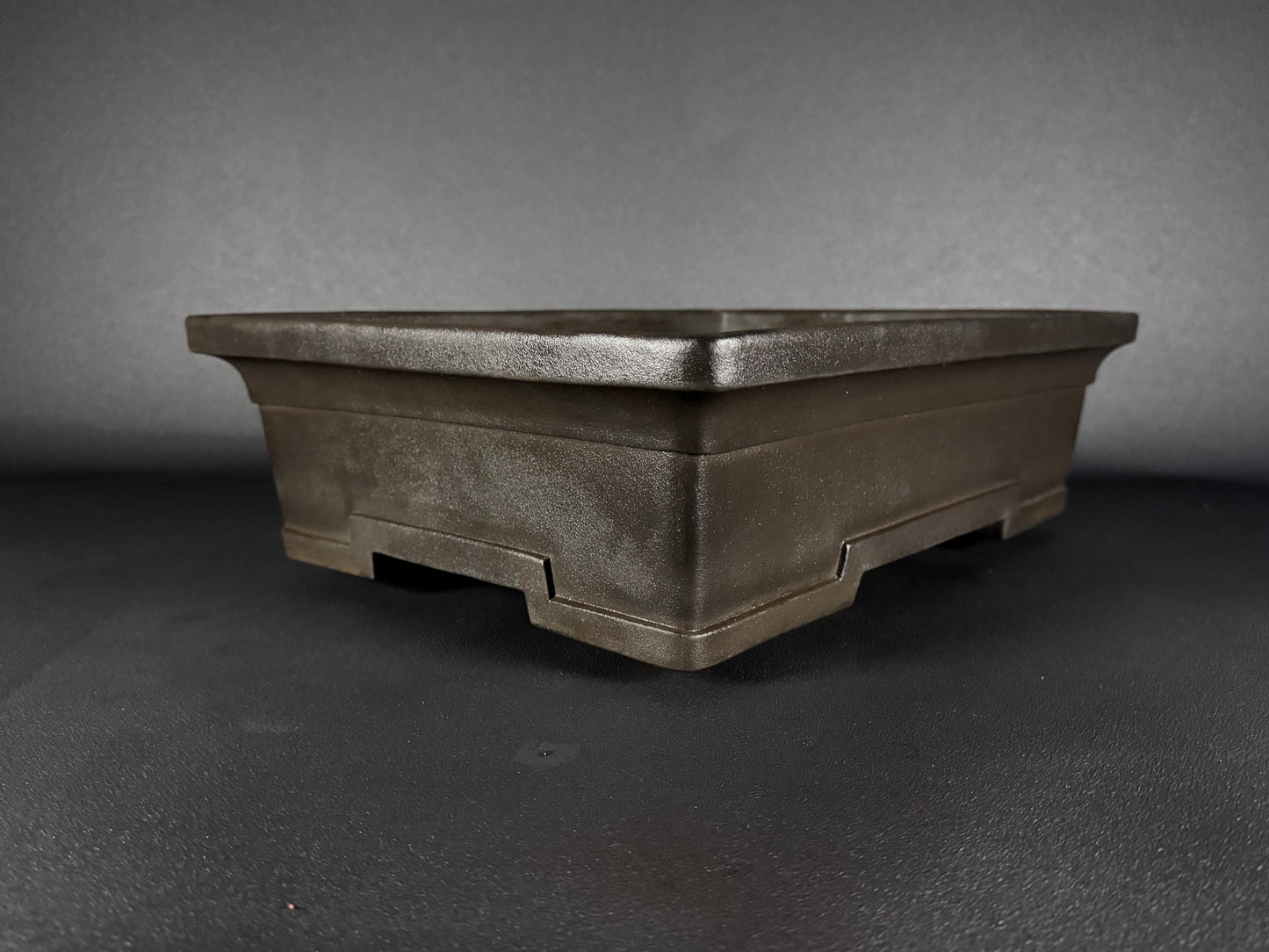 YAMAAKI (山秋窯) – 3rd Generation Kataoka Toshio (片岡俊夫 作) Production – 常滑 – 48.8cm Rectangular Unglazed (長方形 無釉)