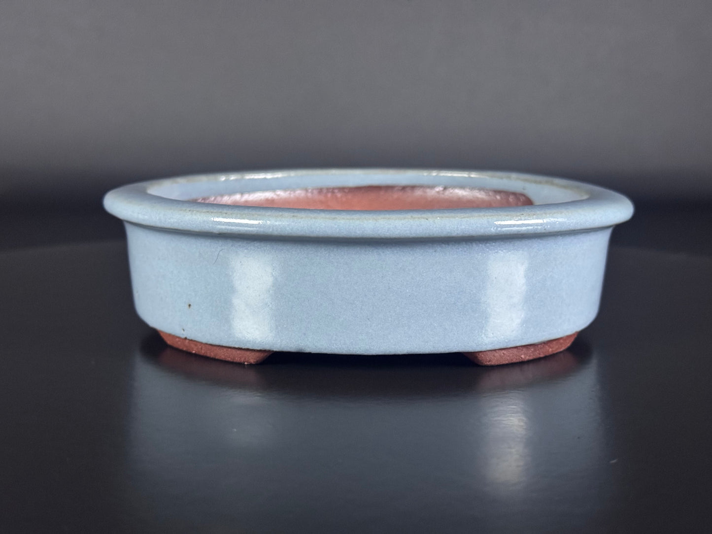 EIMEI 英明 (Hideaki Shimizu 清水秀明) - 常滑- 14.8cm Oval, Sky-Blue / Lapis-Tone Glazed Pot