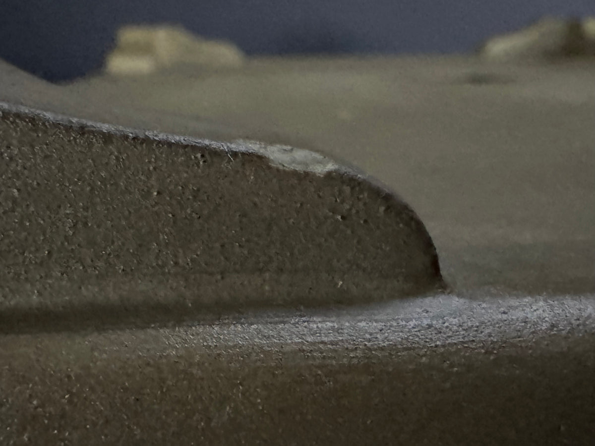 KEIZAN HISADA 久田桂山 – 2nd Generation 二代 – Hisada Sadao 久田貞雄 – Seal only 印のみ - 常滑 - 47.8cm Rectangular 長方形 – Unglazed 無釉