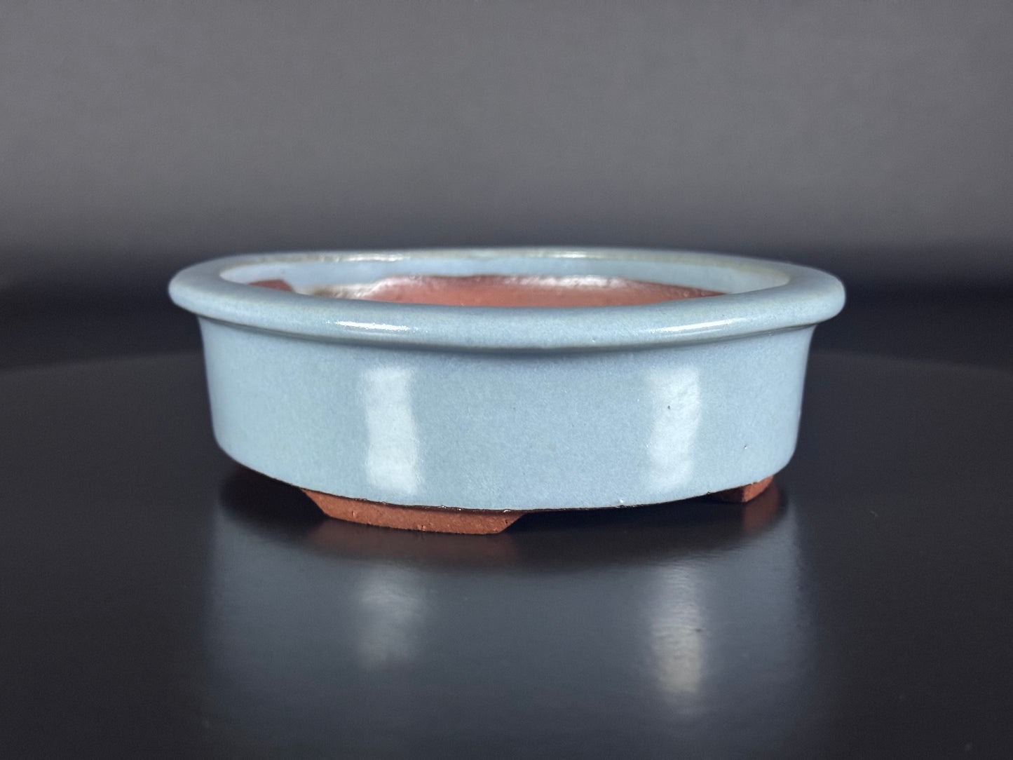 EIMEI 英明 (Hideaki Shimizu 清水秀明) - 常滑- 14.8cm Oval, Sky-Blue / Lapis-Tone Glazed Pot