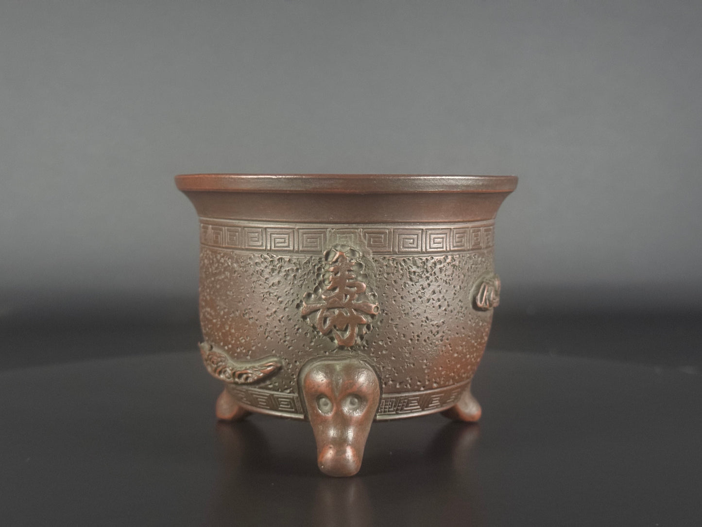 BIGEI 美芸 (Hirata Atsumi 平田あつみ) – 常滑 – 10.4cm Cloud Dragon & Longevity with Thunder Motif