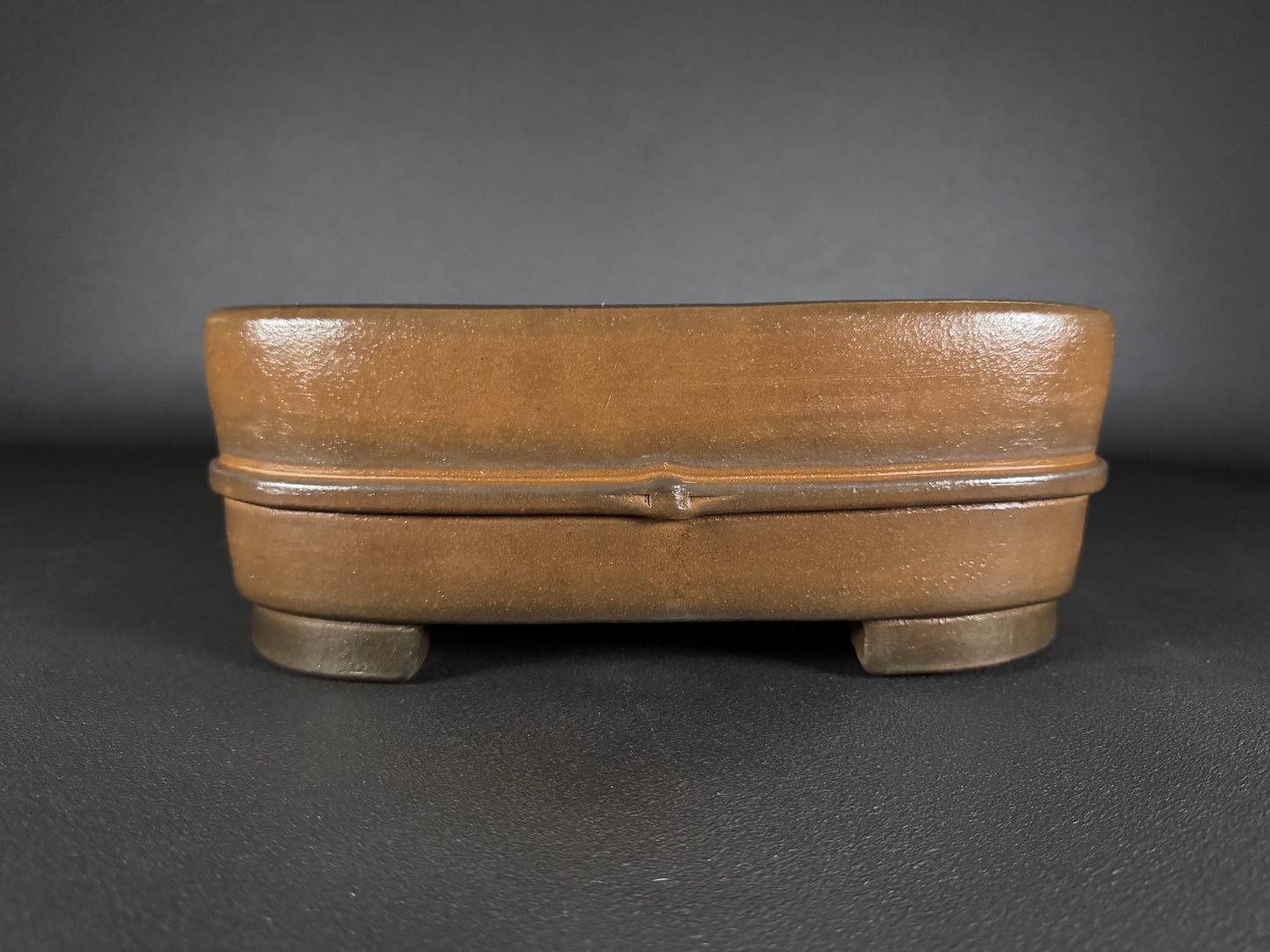 NAKANO GYOZAN 中野 行山 "Hand signed 爪描き" - 常滑 - 40.2cm Rectangular Unglazed 長方形 無釉 Bamboo-Motif (竹意匠)