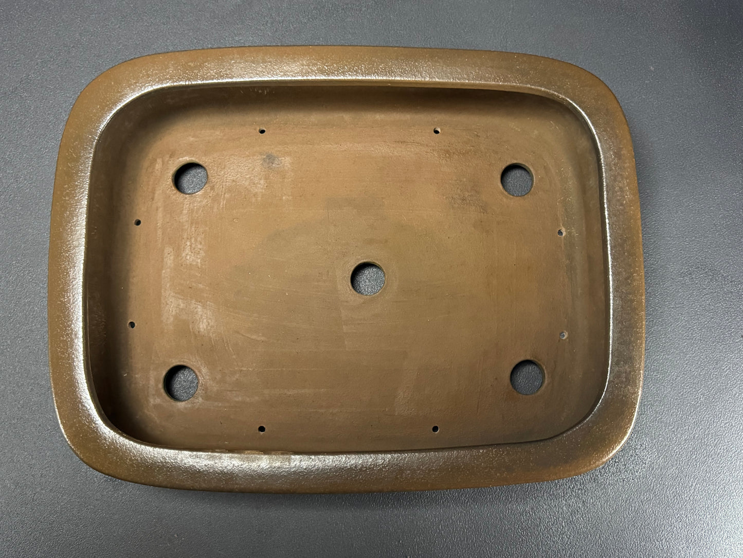 NAKANO GYOZAN 中野 行山 "Hand signed 爪描き" - 常滑 - 40.2cm Rectangular Unglazed 長方形 無釉 Bamboo-Motif (竹意匠)