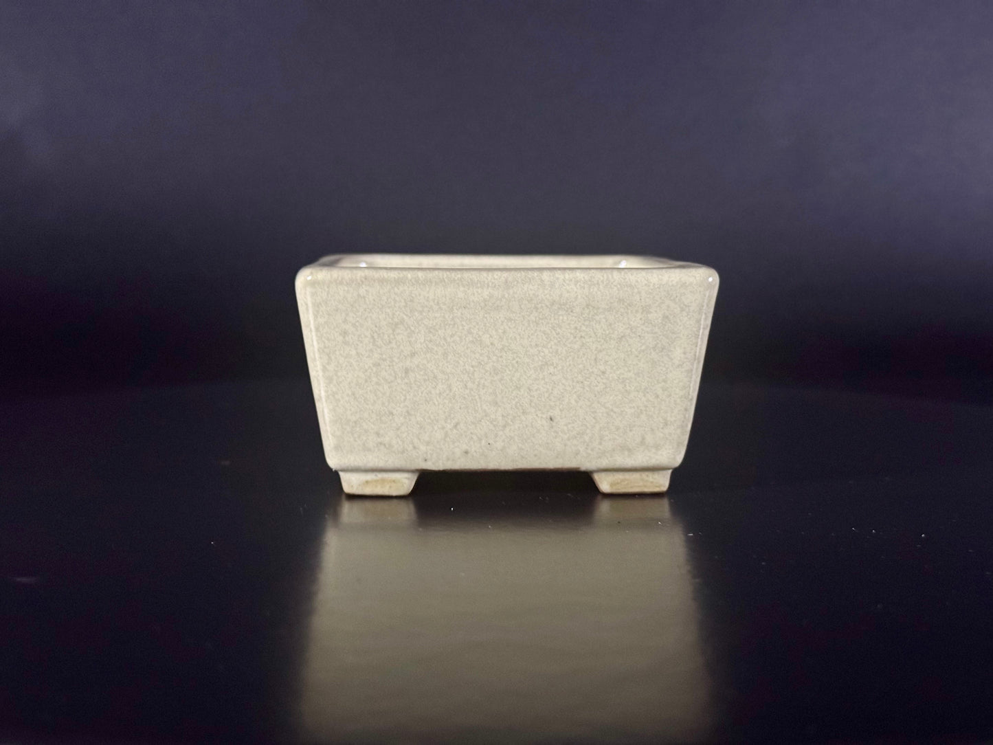 Yamafusa’s Wife (Housyu Otorifune) – 常滑 –  8.9cm Square Cream Glazed