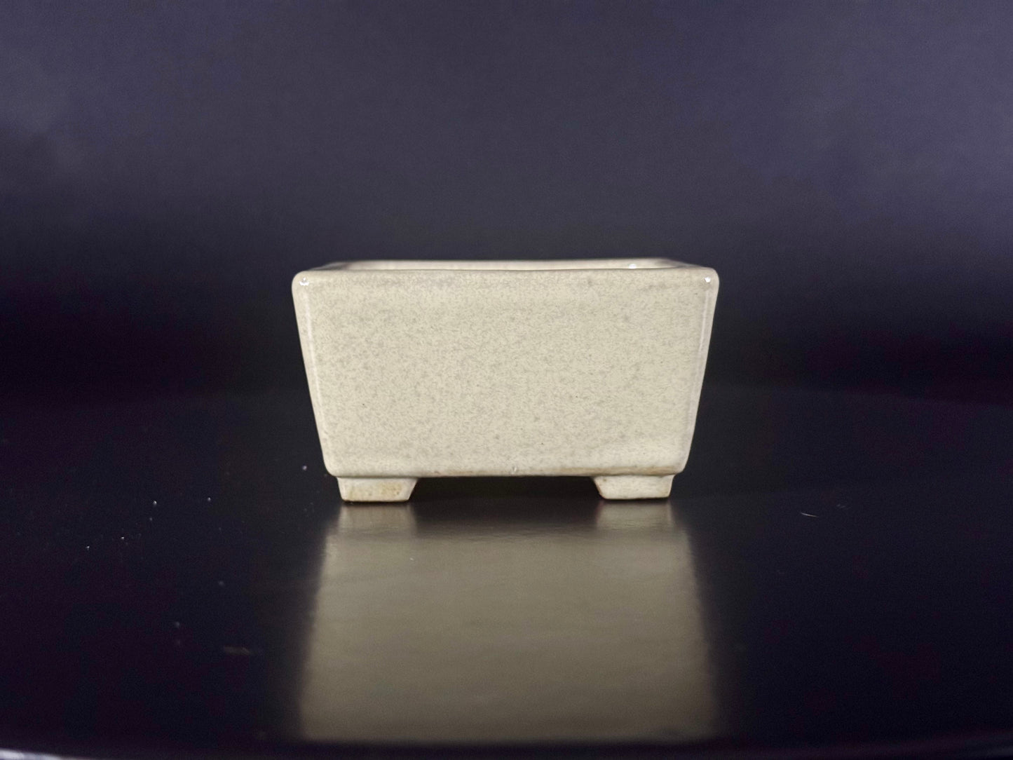 Yamafusa’s Wife (Housyu Otorifune) – 常滑 –  8.9cm Square Cream Glazed
