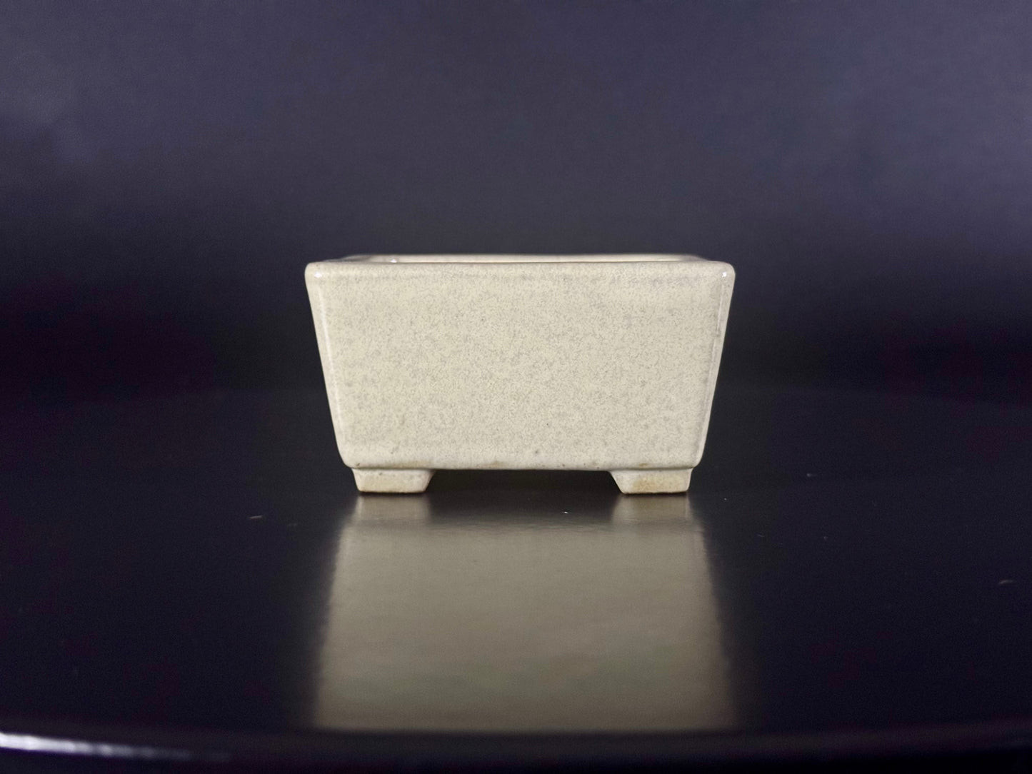 Yamafusa’s Wife (Housyu Otorifune) – 常滑 –  8.9cm Square Cream Glazed