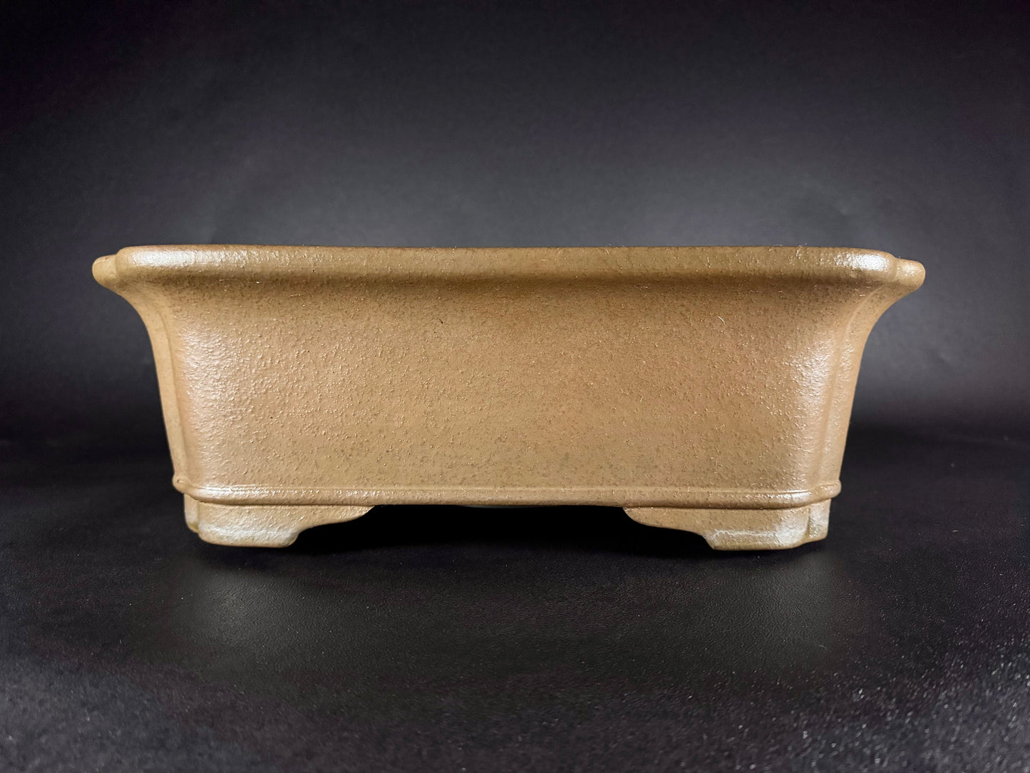 KEIZAN HISADA 久山 桂山 - Hand signed 爪描き- 常滑 - 43.3cm Square (正方鉢) Unglazed 無釉