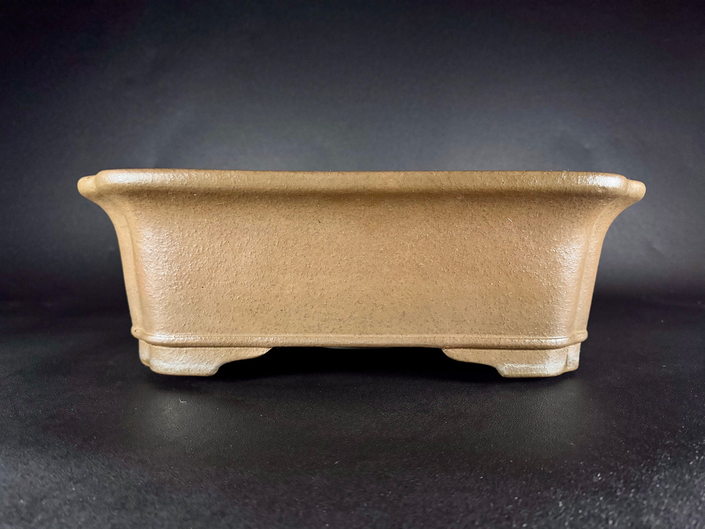 KEIZAN HISADA 久山 桂山 - Hand signed 爪描き- 常滑 - 43.3cm Square (正方鉢) Unglazed 無釉