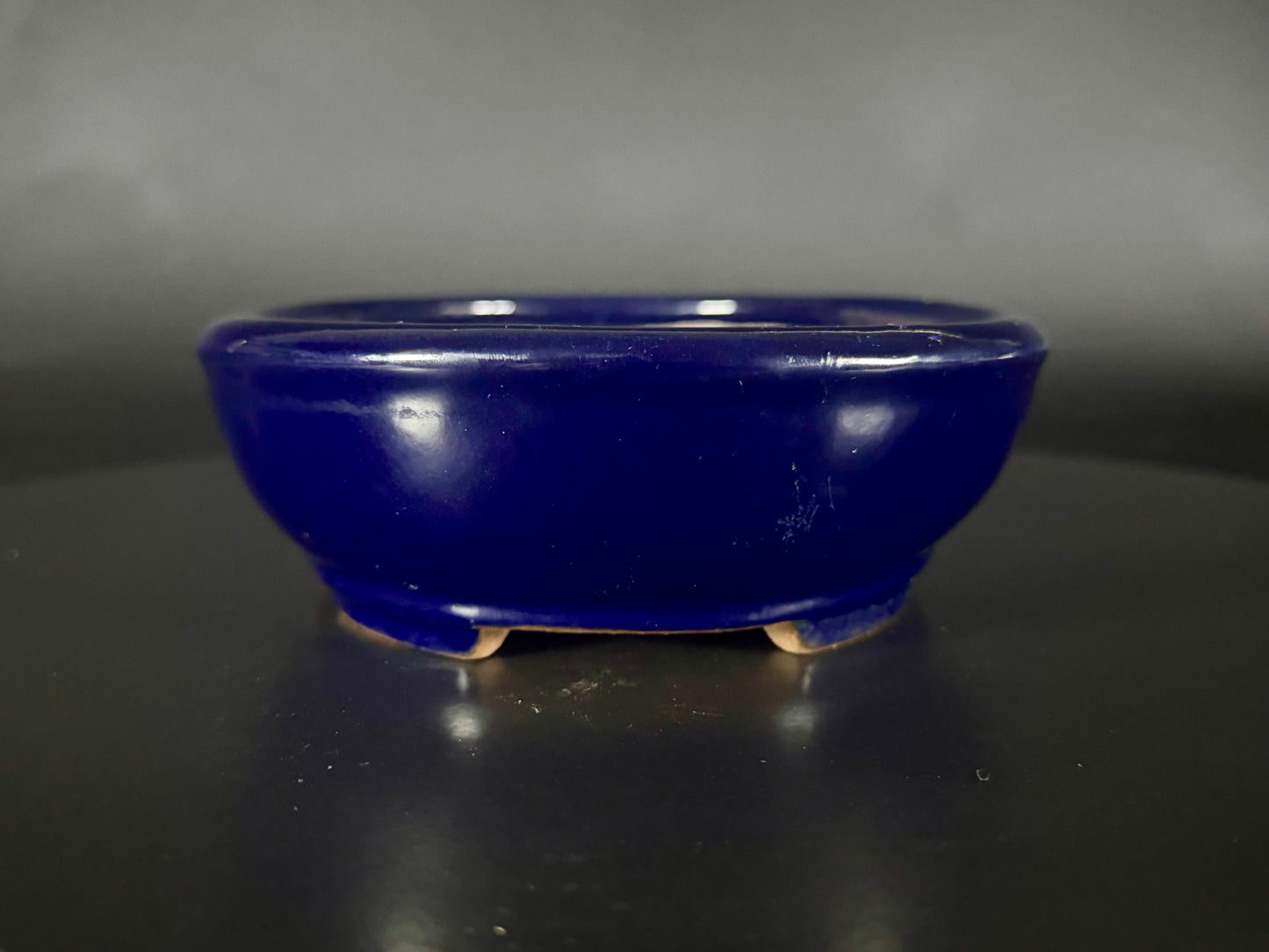 YAMAFUSA 4th Gen (YAMAFUSA KOIE 山房鯉江 / SAMBO 三方) – 常滑 – 19cm Oval Deep Blue Glazed 楕円鉢