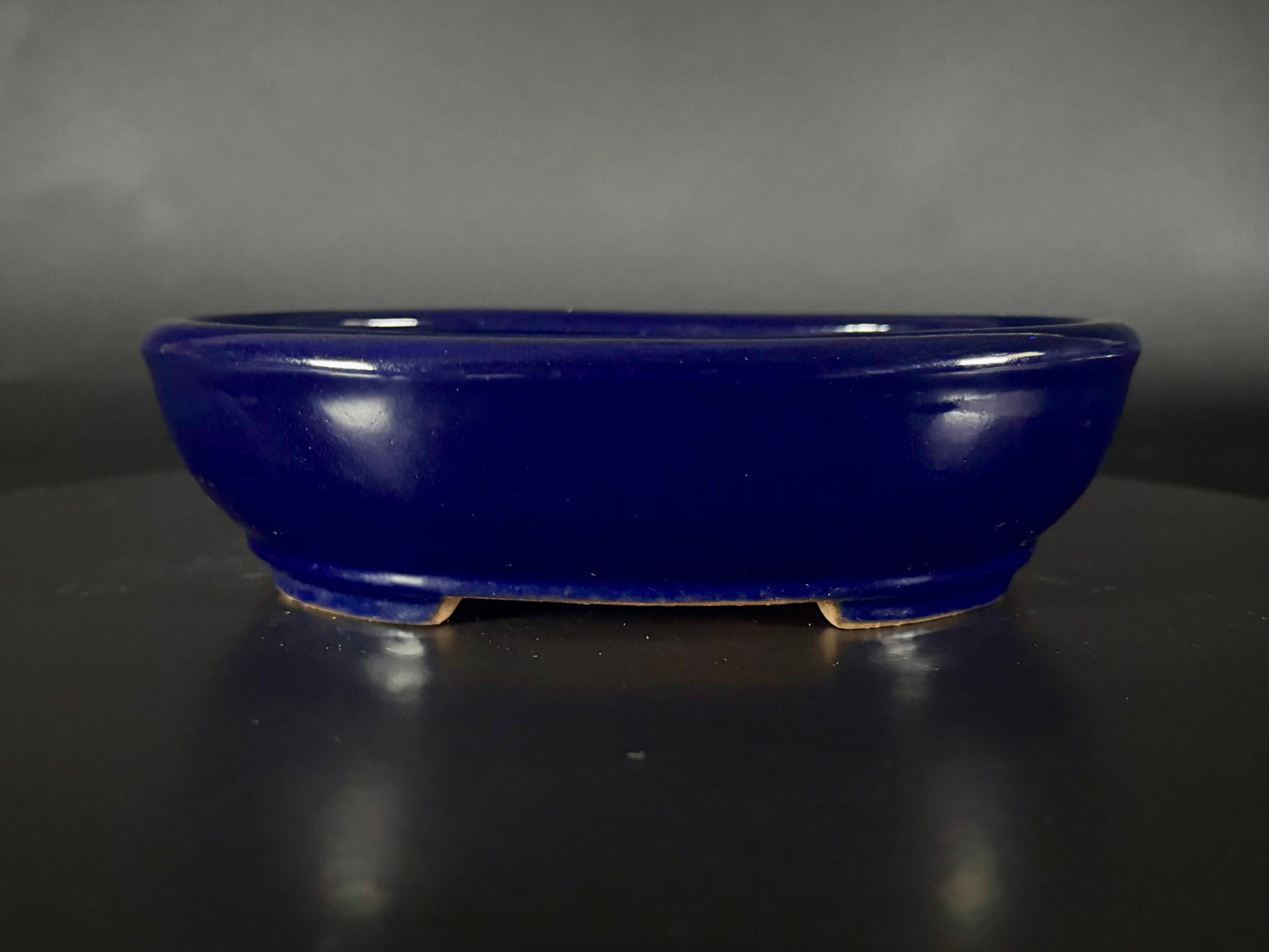 YAMAFUSA 4th Gen (YAMAFUSA KOIE 山房鯉江 / SAMBO 三方) – 常滑 – 19cm Oval Deep Blue Glazed 楕円鉢