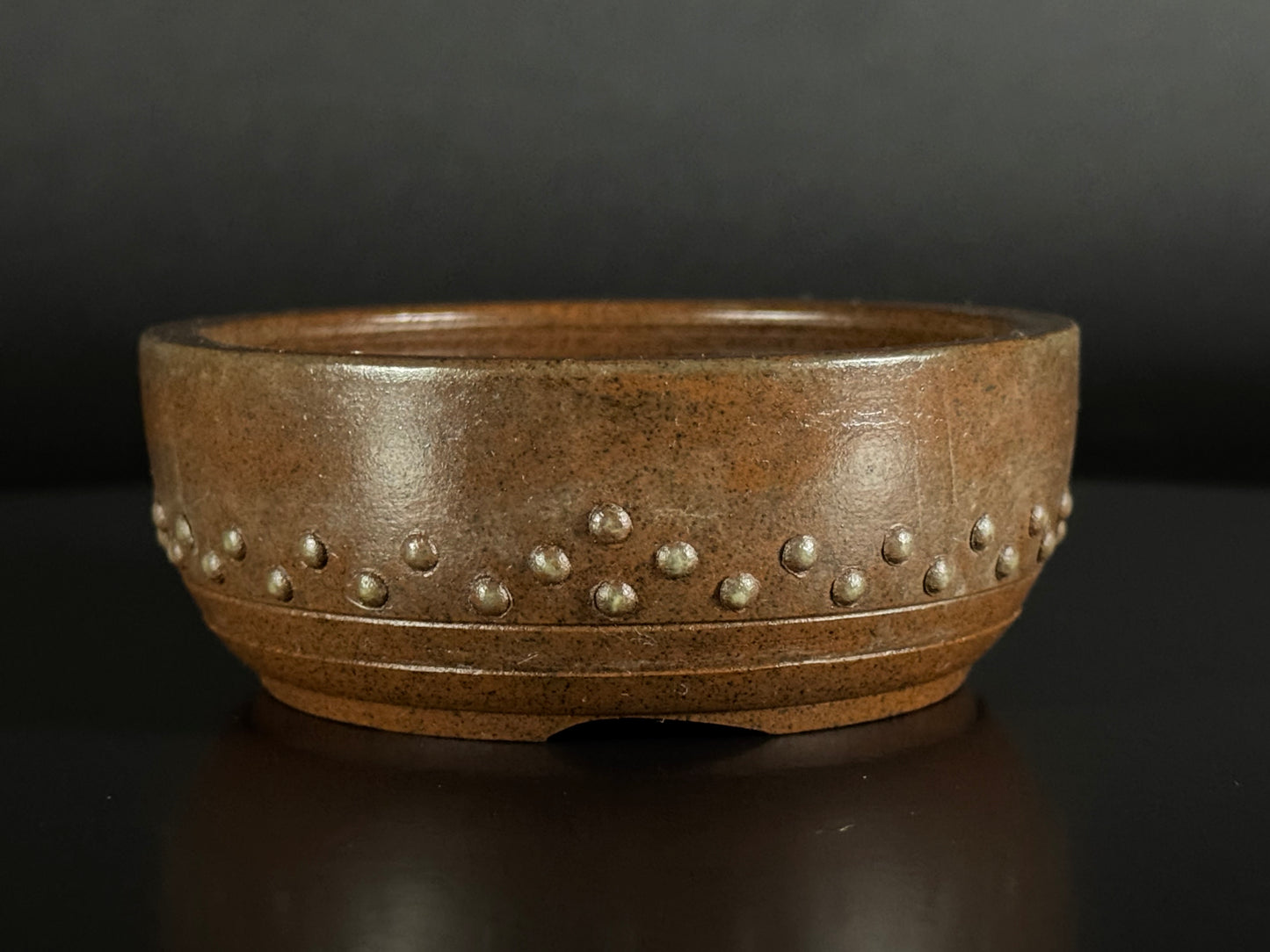 BIGEI 美芸 (Hirata Atsumi 平田あつみ) – 常滑 – 9.8x3.8cm Round – Unglazed  丸鉢・無釉