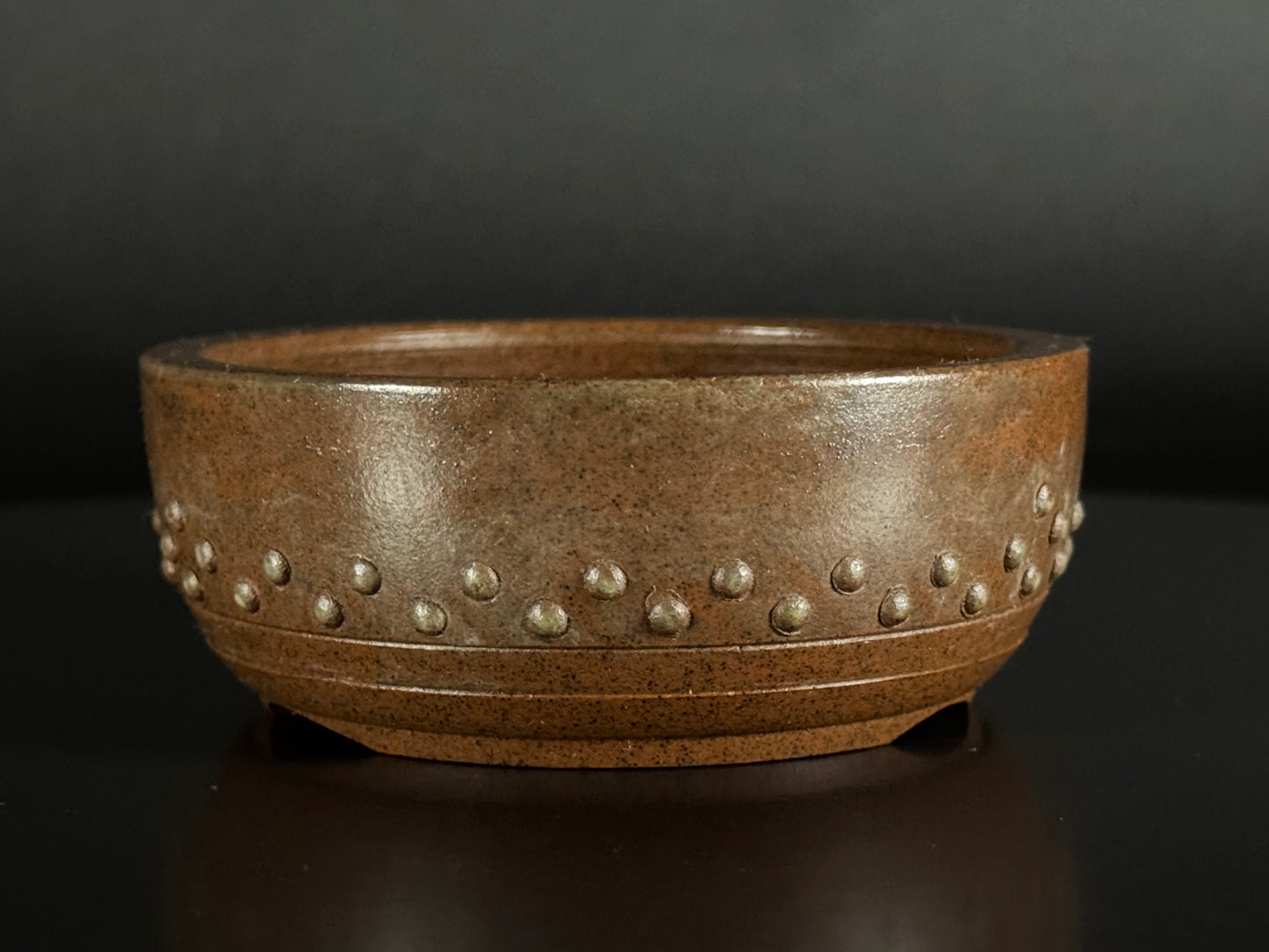 BIGEI 美芸 (Hirata Atsumi 平田あつみ) – 常滑 – 9.8x3.8cm Round – Unglazed  丸鉢・無釉