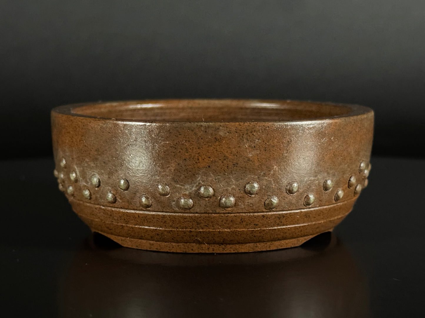 BIGEI 美芸 (Hirata Atsumi 平田あつみ) – 常滑 – 9.8x3.8cm Round – Unglazed  丸鉢・無釉
