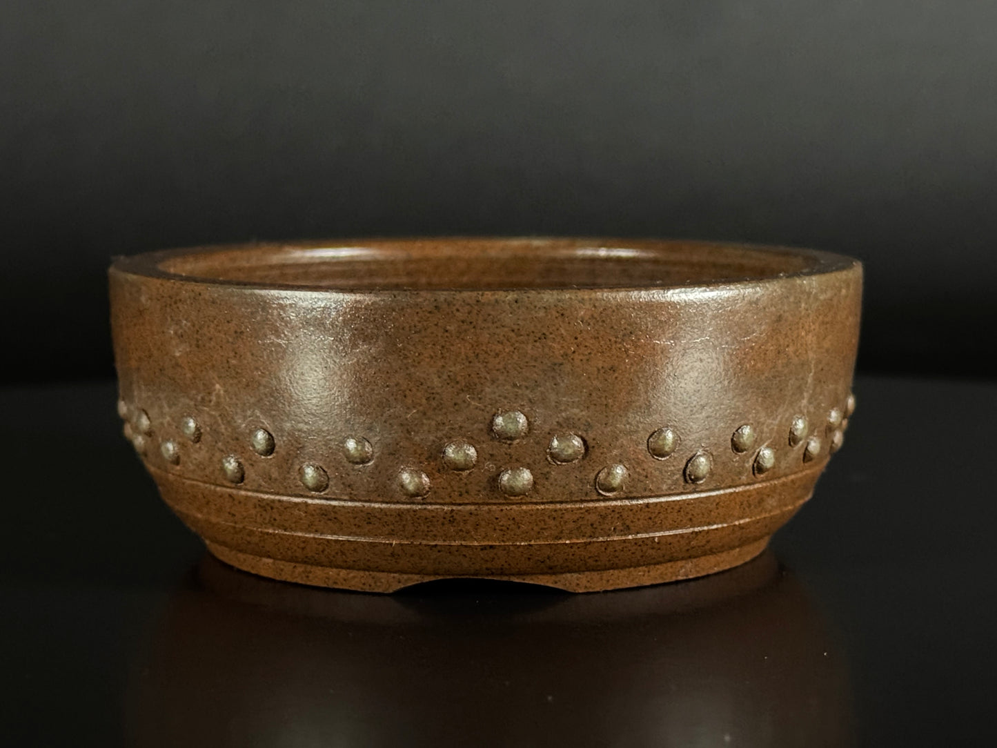 BIGEI 美芸 (Hirata Atsumi 平田あつみ) – 常滑 – 9.8x3.8cm Round – Unglazed  丸鉢・無釉