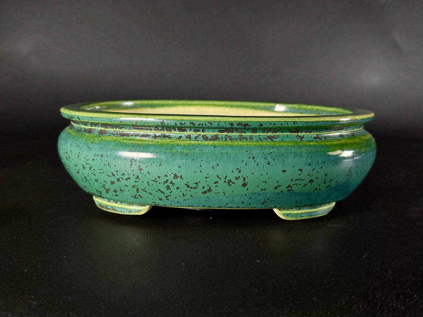 AIBA KOYO – Mr. AIBA Kouichirou（相場 恒一郎）– 常滑 – 25.8cm Oval Bag-Style Glazed Bonsai Pot（楕円袋式鉢・施釉）