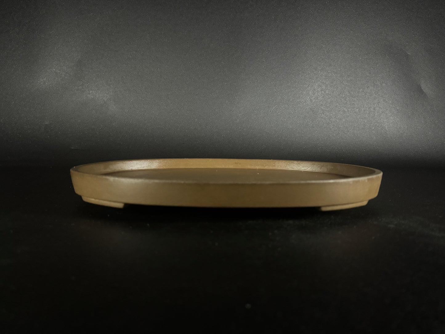SUISHOUEN HEKISUI  翠松園 (Mizukami Shinji 水上真司) – 常滑 - 34.0 cm Oval Unglazed Suiban 無釉水盤