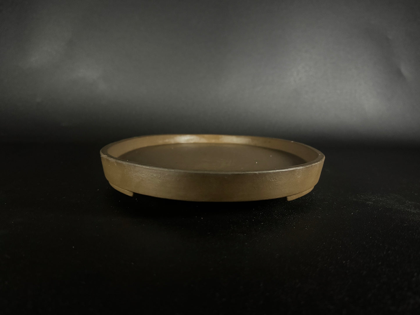 SUISHOUEN HEKISUI  翠松園 (Mizukami Shinji 水上真司) – 常滑 - 34.0 cm Oval Unglazed Suiban 無釉水盤