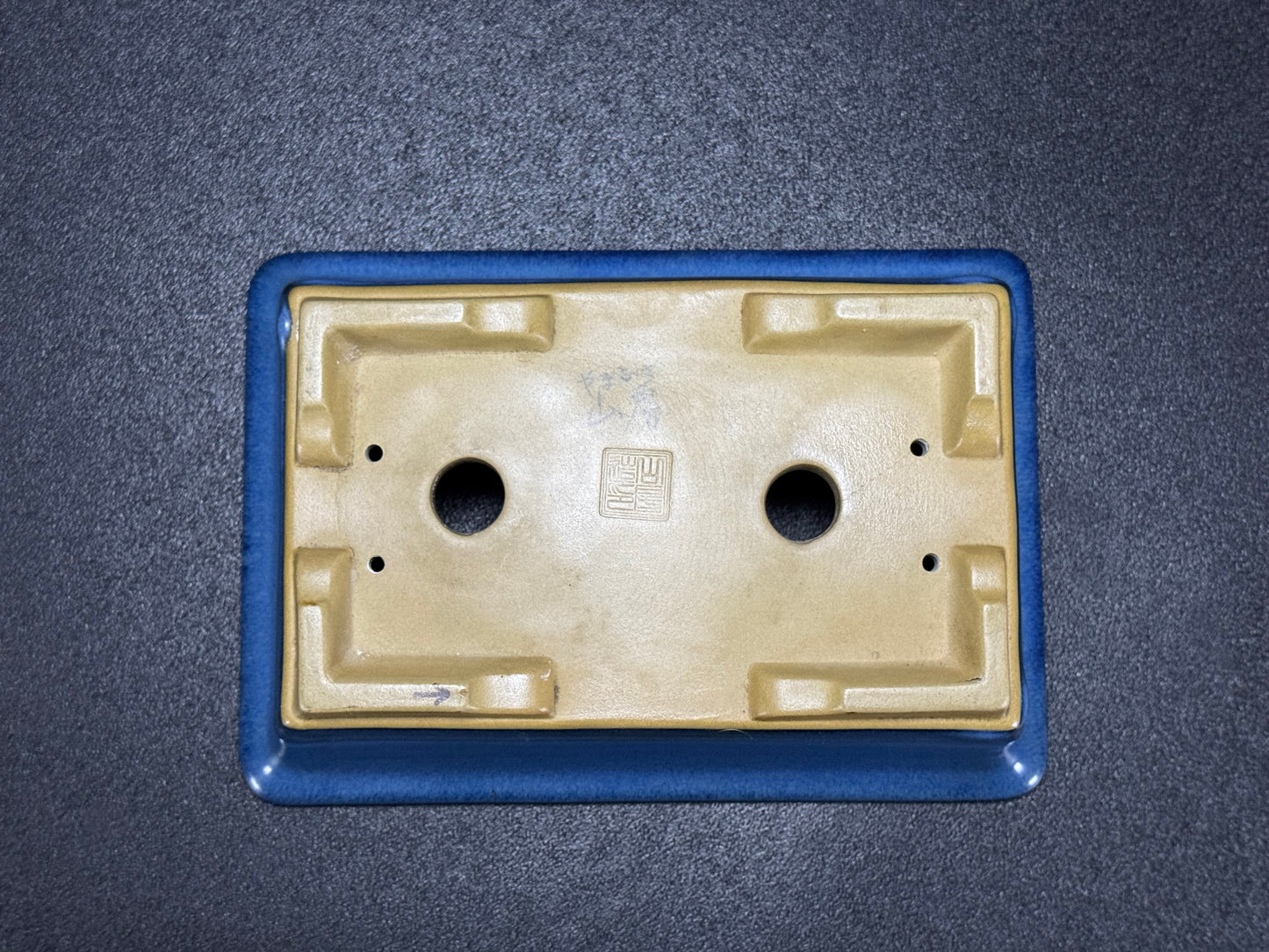 YAMAFUSA 4th Gen (YAMAFUSA KOIE 山房鯉江 / SAMBO 三方) – 常滑 – 24.9cm Rectangular