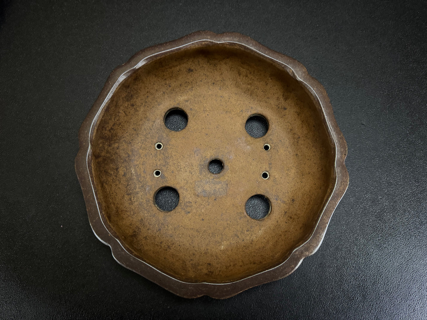 GYOZAN 1St Gen (Nakano Yukizyou “中野行常”)" 印のみ" - 常滑 - 22.7cm Mokko-shape Unglazed Bonsai Pot (木瓜形 無釉)