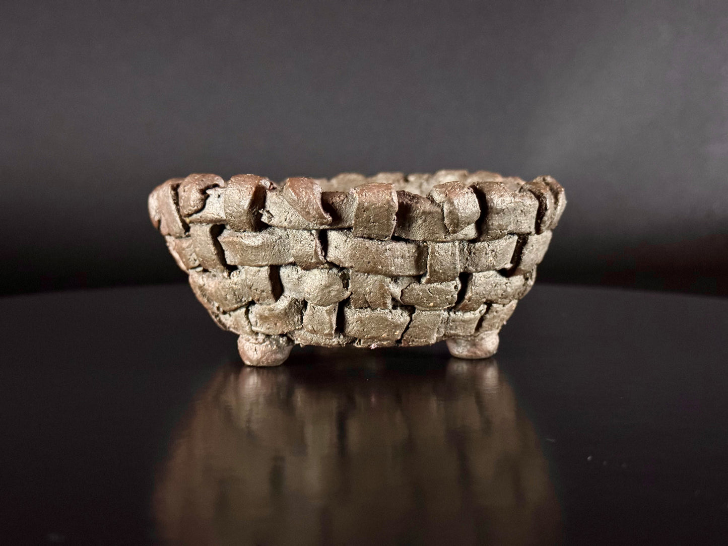 Mitsue Kataoka 片岡光恵 (Reiho’s Wife) – Tokoname 常滑市 – 11.5cm Round 丸鉢 – Unglazed 無釉