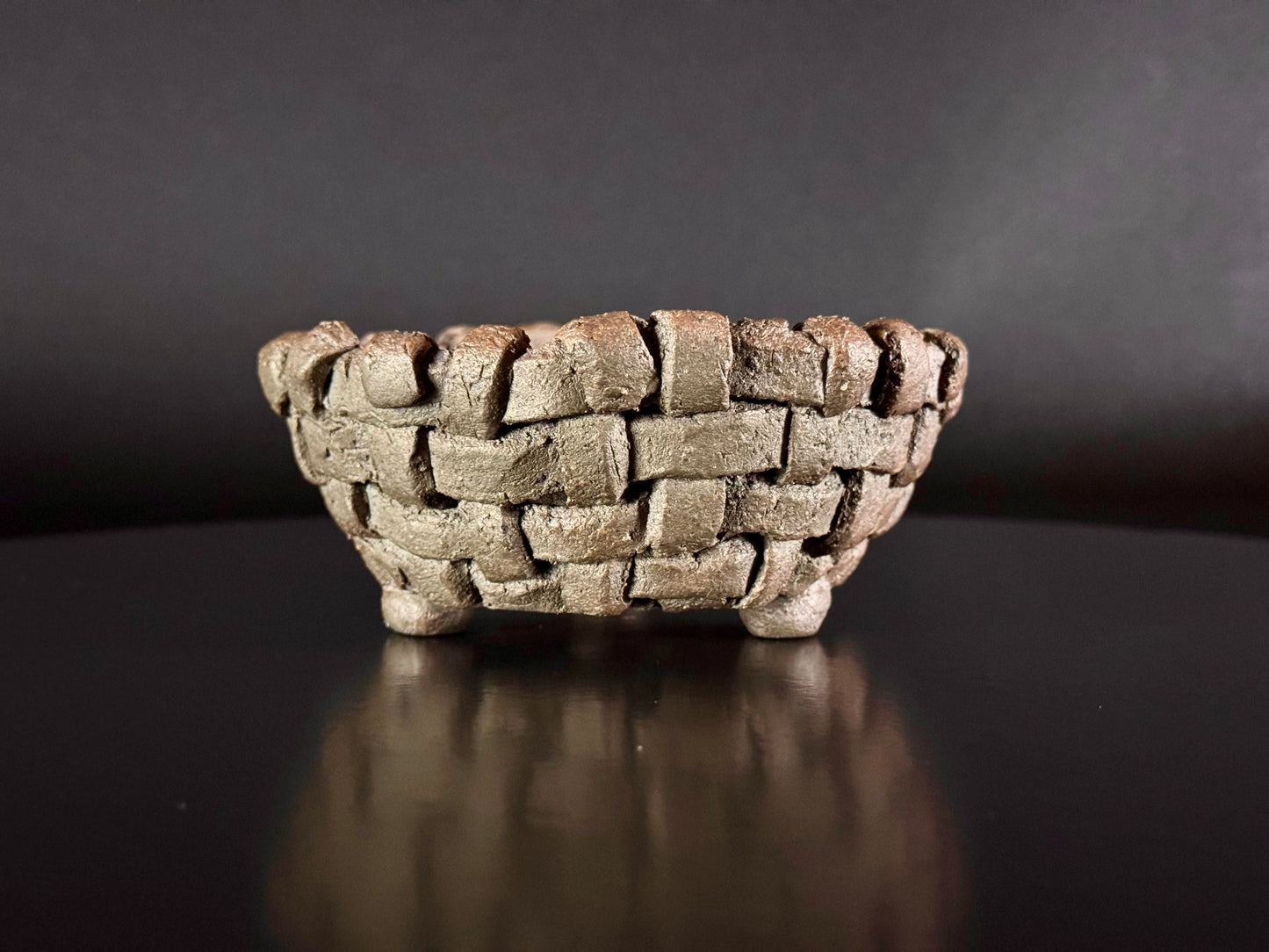 Mitsue Kataoka 片岡光恵 (Reiho’s Wife) – Tokoname 常滑市 – 11.5cm Round 丸鉢 – Unglazed 無釉