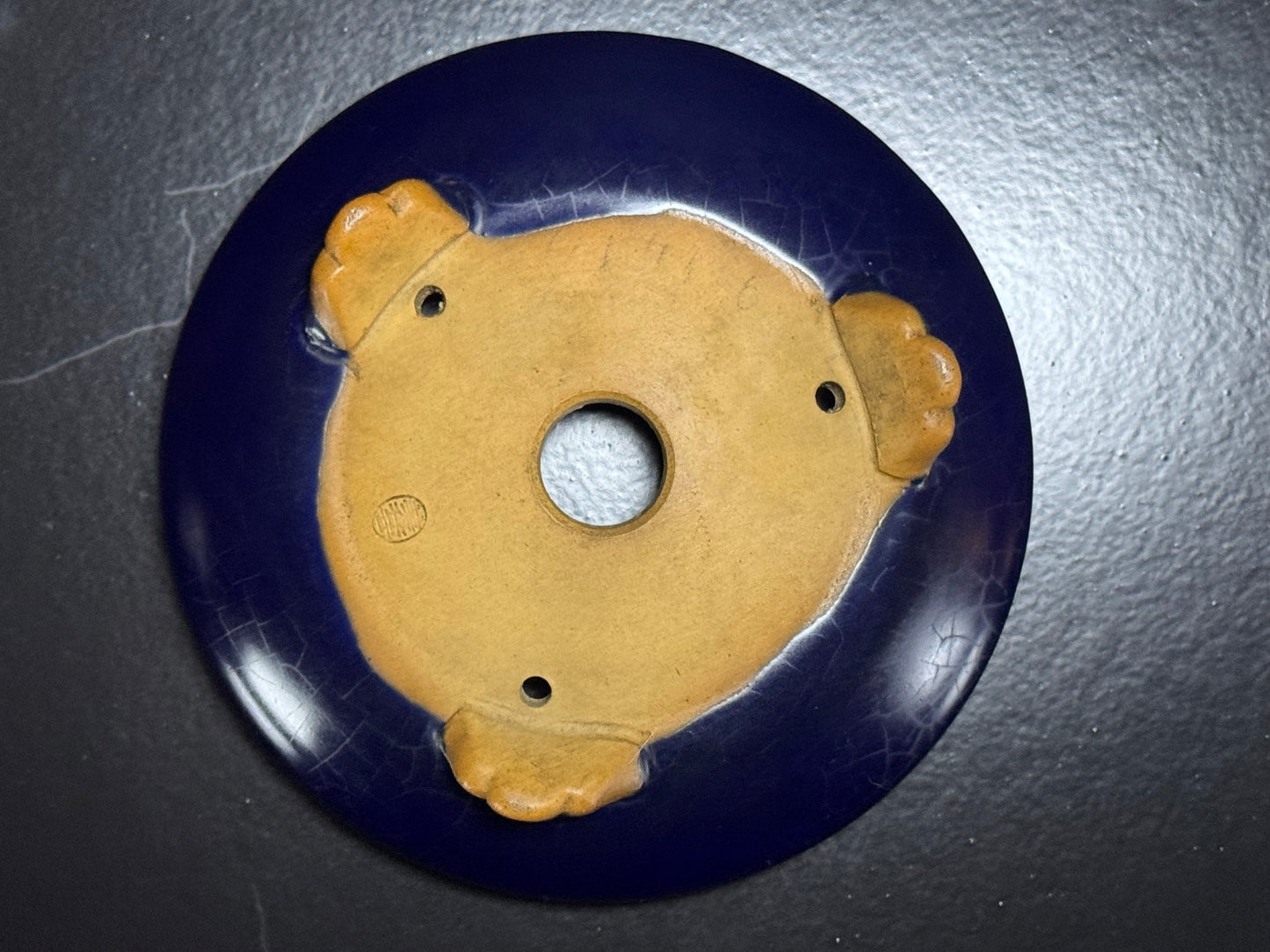 BIGEI 美芸 (Hirata Atsumi 平田あつみ) – 常滑 – 12.8 Round – Glazed