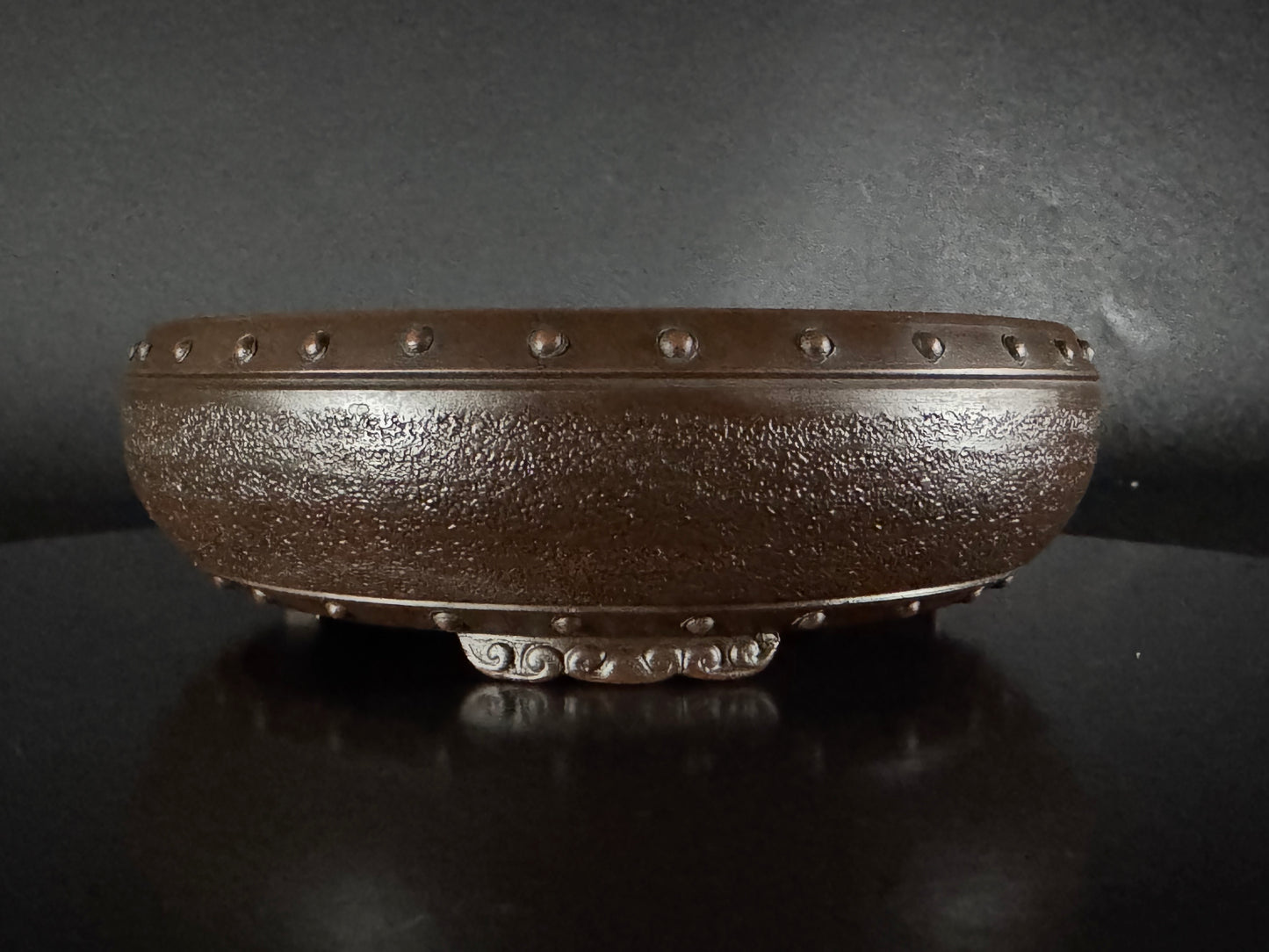 BIGEI 美芸 (Hirata Atsumi 平田あつみ) – 常滑 – 18.6cm Round – Unglazed 丸鉢・無釉