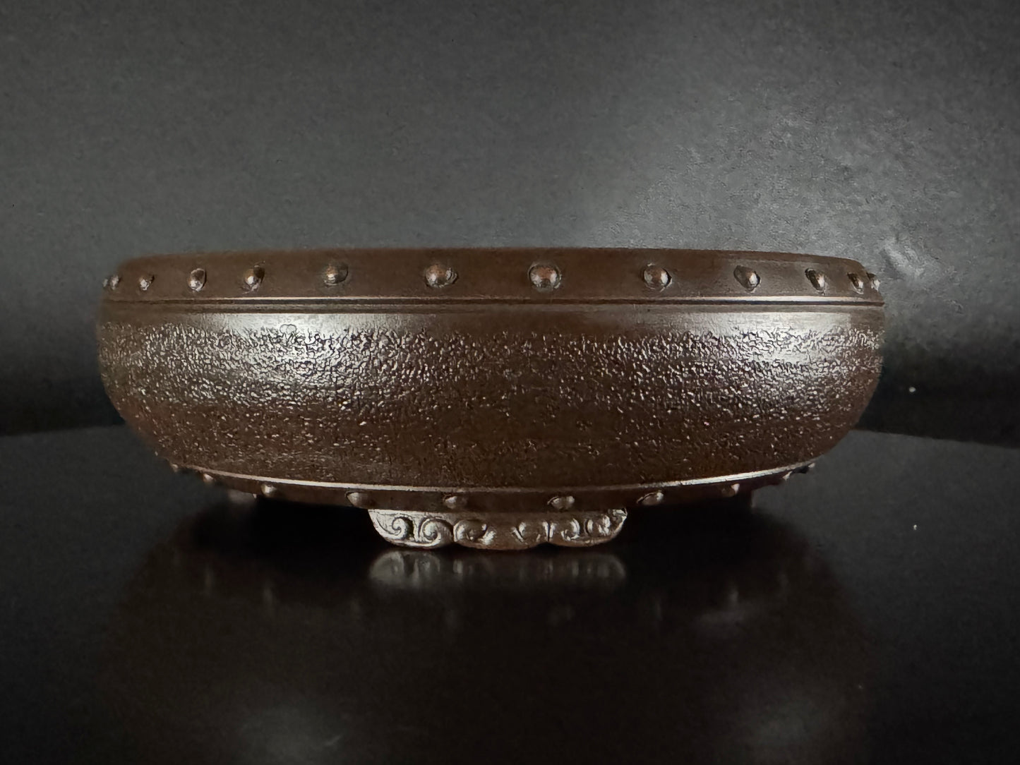 BIGEI 美芸 (Hirata Atsumi 平田あつみ) – 常滑 – 18.6cm Round – Unglazed 丸鉢・無釉
