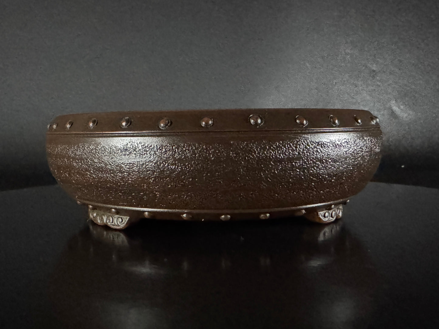 BIGEI 美芸 (Hirata Atsumi 平田あつみ) – 常滑 – 18.6cm Round – Unglazed 丸鉢・無釉