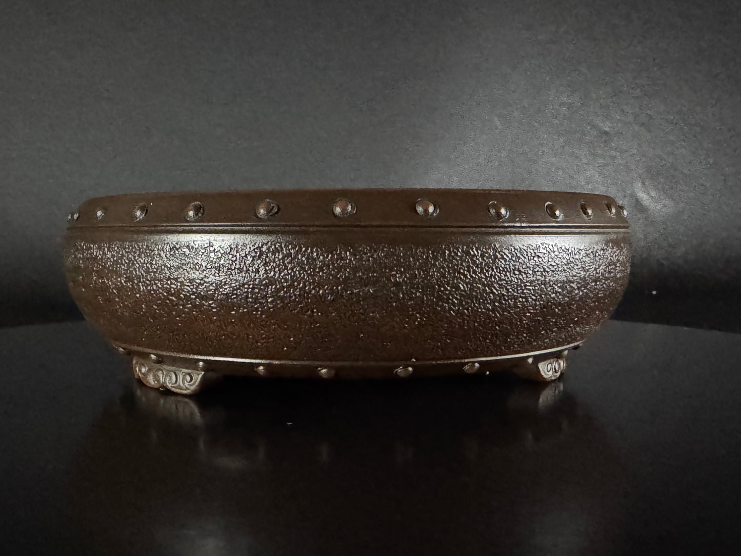 BIGEI 美芸 (Hirata Atsumi 平田あつみ) – 常滑 – 18.6cm Round – Unglazed 丸鉢・無釉